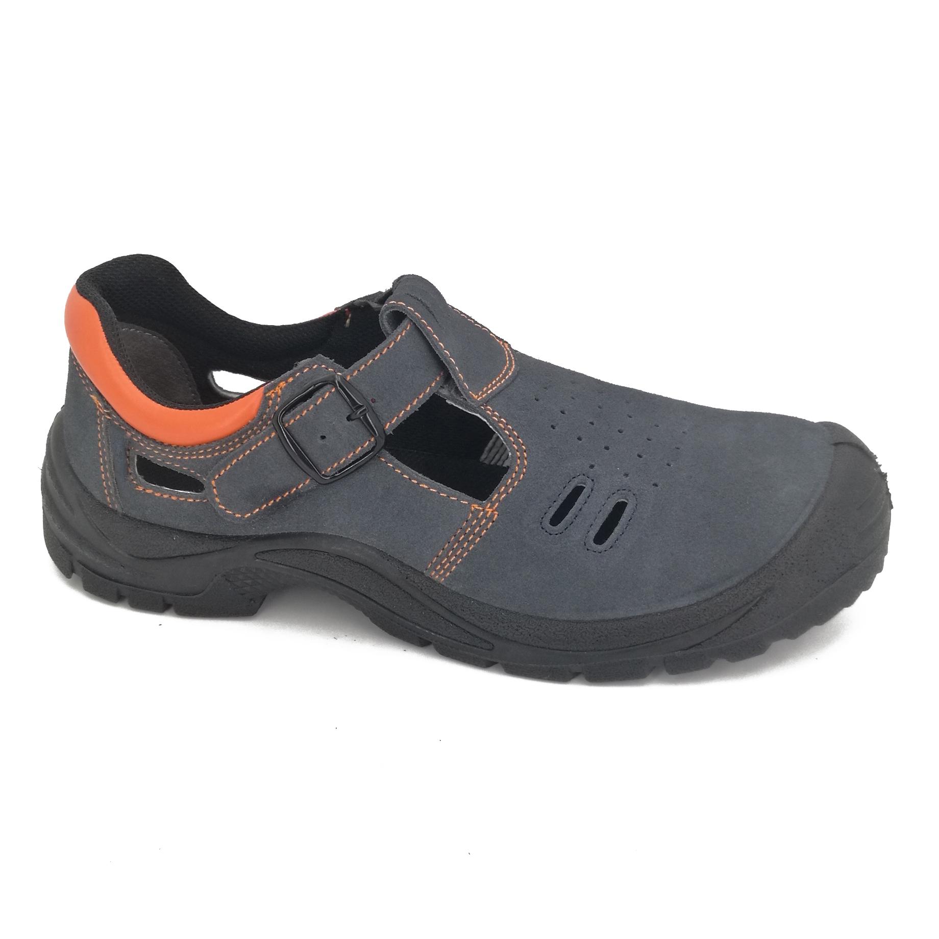 SANDAL 7